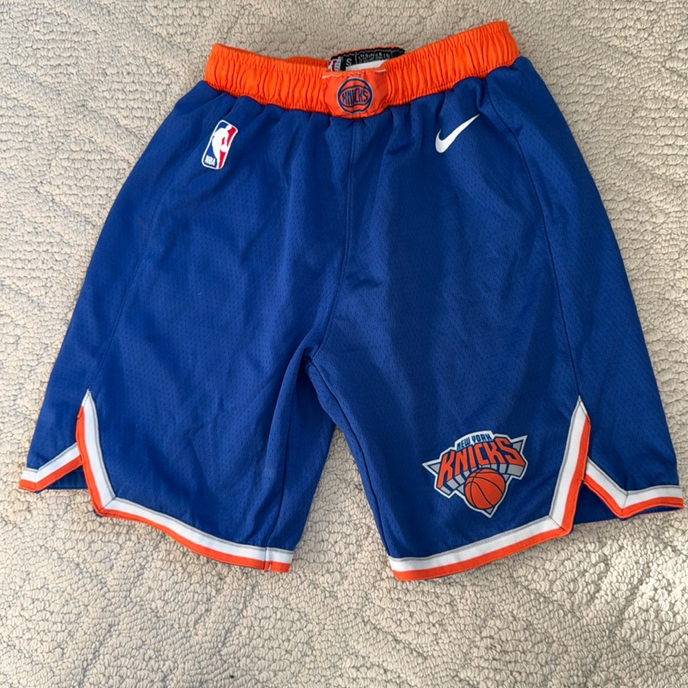 Go New York go New York go! Knicks kids shorts in excellent condition